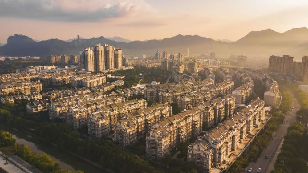 锦园小区.徐伟杰 摄后应村.