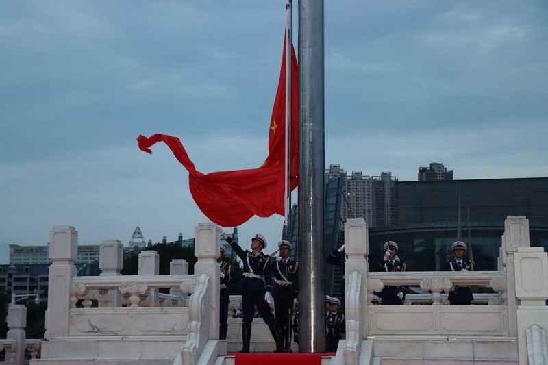 福州五一广场举办庆祝中国共产党成立100周年升旗仪式