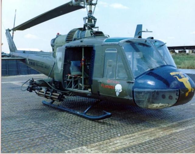 星战座椅,ah-56"夏延"武装直升机的故事