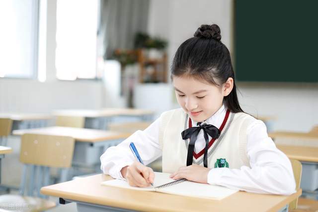 641