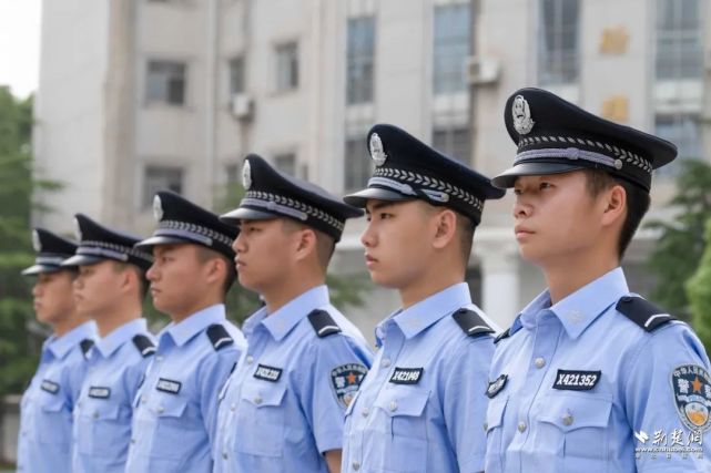 警校落实"便捷入警"政策!