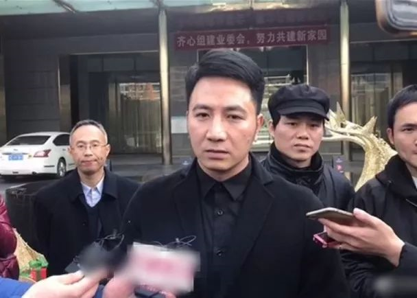 杭州纵火案四年后,林爸爸再婚生女被骂惨,你怎么看?