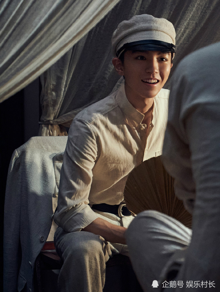 王俊凯工作室发《1921》剧照,多张有刘昊然