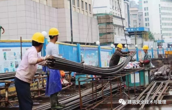 塔吊吊物钢丝绳怎么用