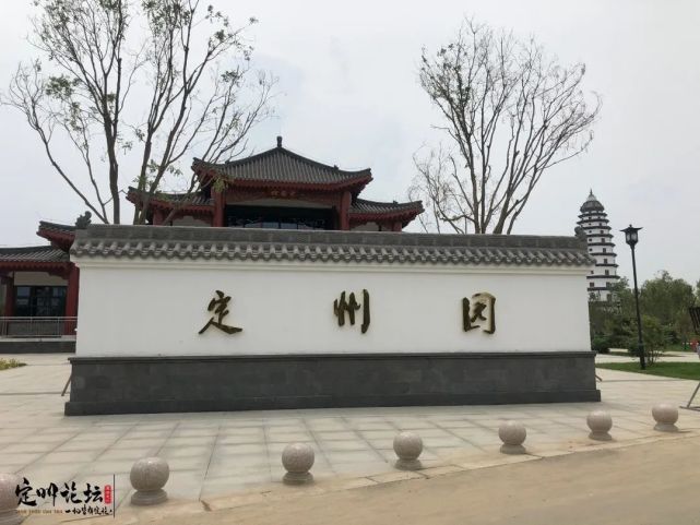 定州展园位于雄安郊野公园的最北端,西边是沧州园,南边是衡水园,东边