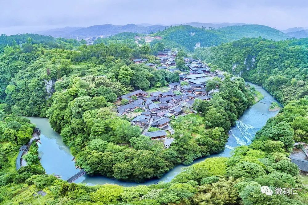 松桃苗王城