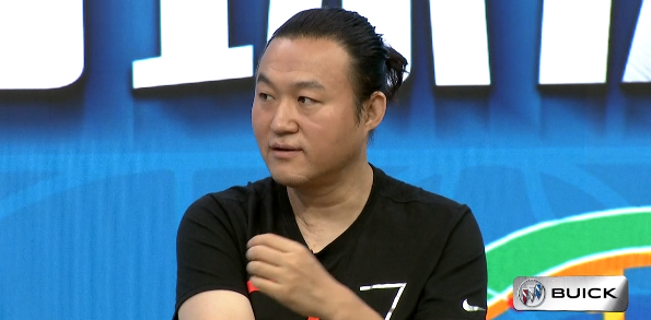 王涛重现激情解说!王新欣今晚再度做客《超球出击!