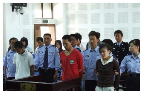 云南大学碎尸案回顾:女大学生因一时冲动,勾结男友将人残忍杀害!