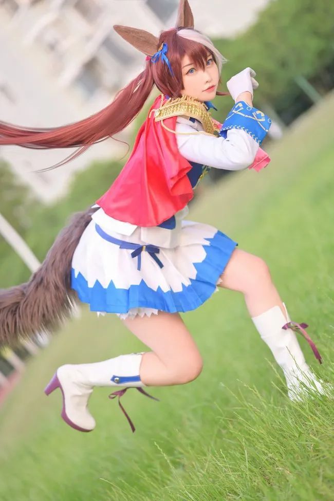 cos:赛马娘 东海帝王决胜服 即使尾巴不还原,还是那么