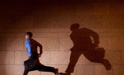 梦见尸变，探索梦境背后的深层含义与心理解析