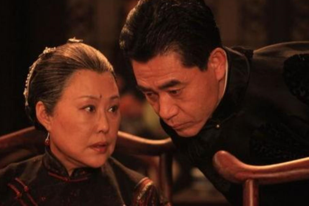 《大宅门》李香秀原型郭榕,从丫环逆袭成正房,至死不原谅养子