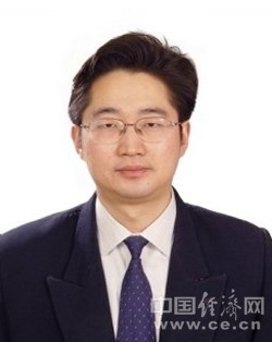 李亦博任焦作市代市长 徐衣显辞去市长职务(图|简历)