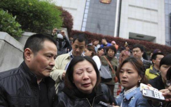 南京富豪怀疑妻子不忠,捅妻60多刀身亡,判死刑后在狱中又伤5人