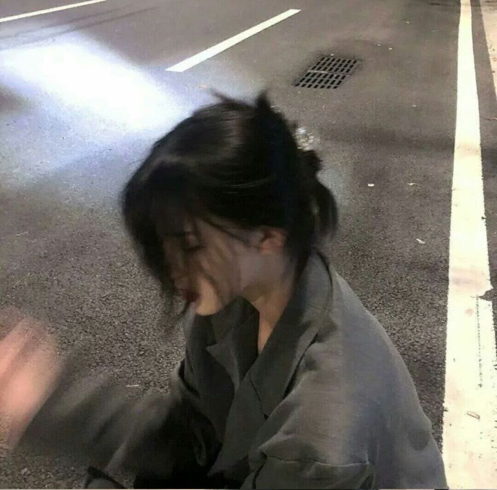 头像:总会有许多无奈与错过,我希望以后不会再错!