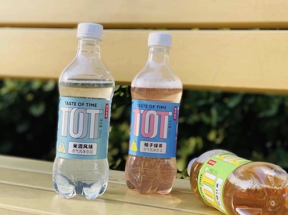 农夫山泉重新加入奶茶战局