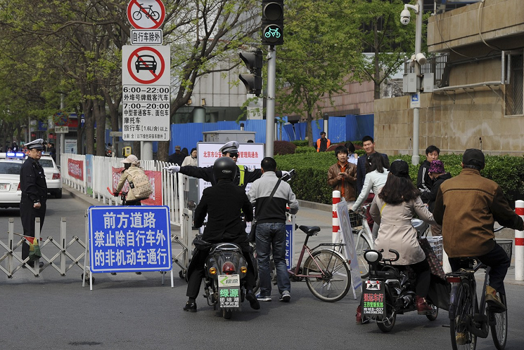 禁摩限电实施多年车主呼吁是时候做出改变终于获得回复