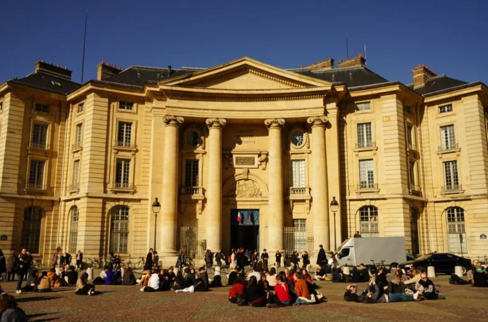 法国的大学世界排名_法国女明星排名(2)