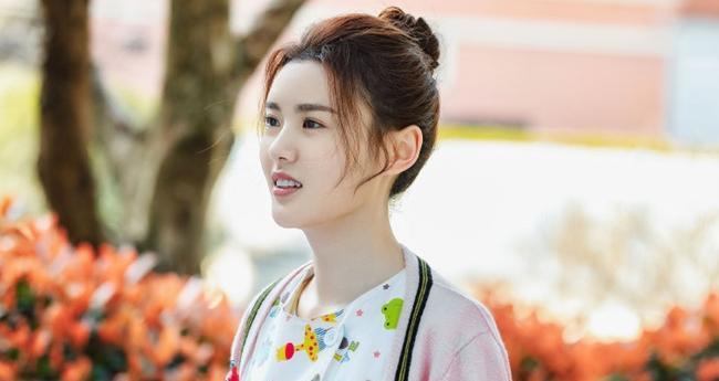 和颂六小花开始内卷周也上中餐厅5刷脸受捧程度高下立判