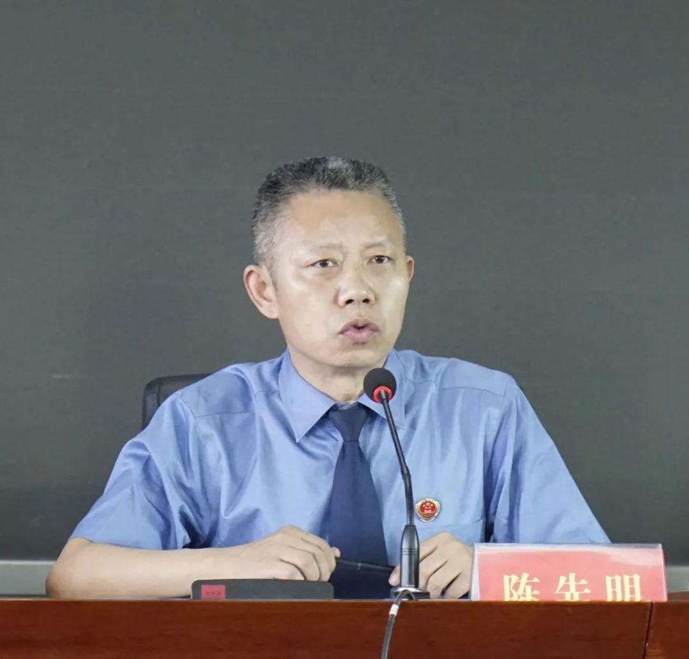咸安检察召开队伍教育整顿工作总结暨回头看工作部署会