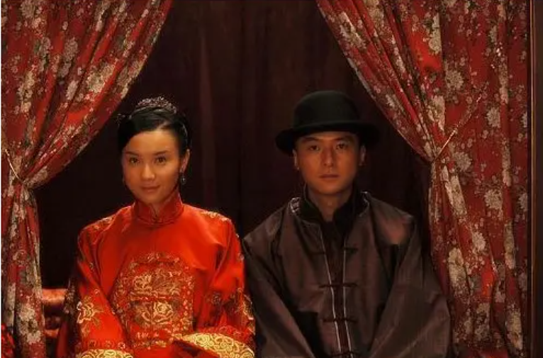 张国立宋佳主演的这部老剧,尽显众生百相,妖魔鬼怪,太
