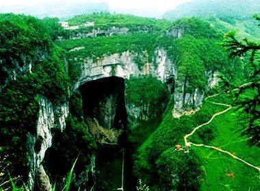 重庆武隆桐梓旅游景点[重庆武隆桐梓名人]