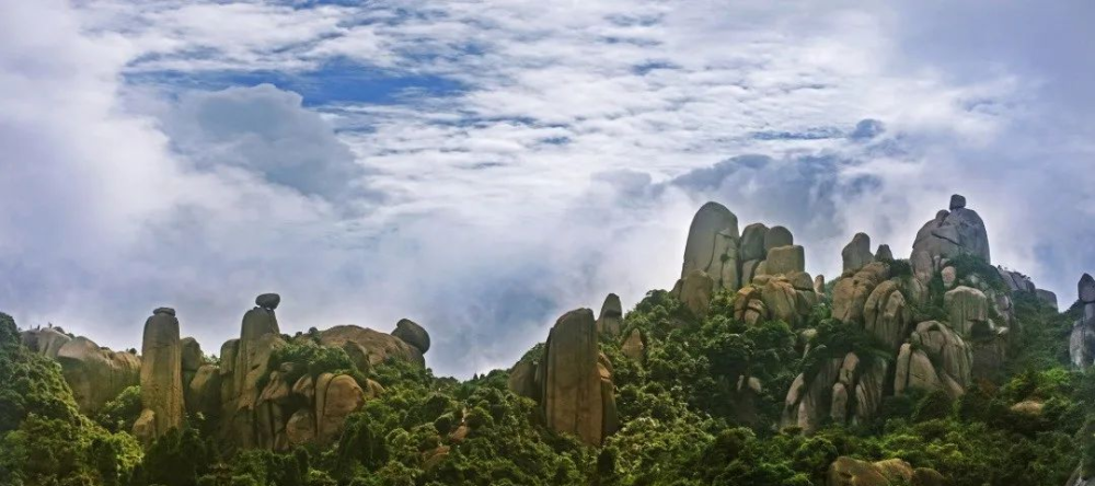 说说太姥山"夫妻峰"的来历.