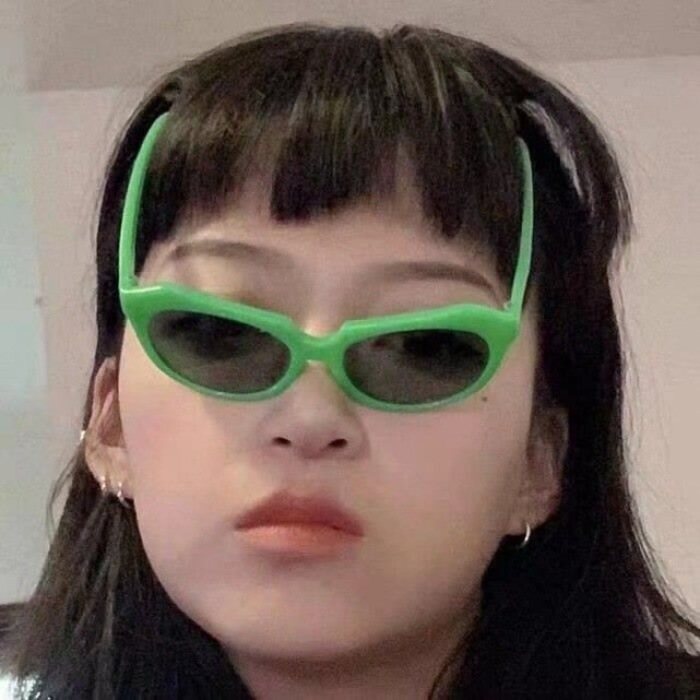 看起来不太聪明的头像