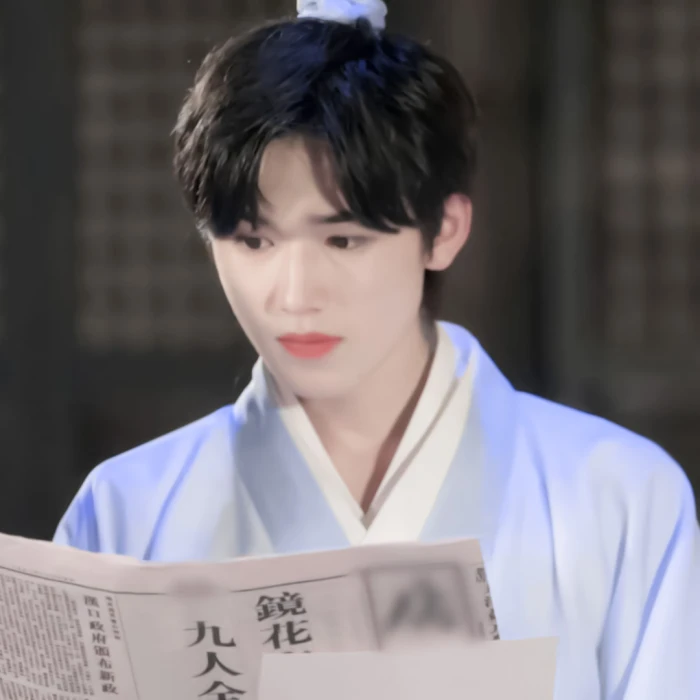 宋亚轩头像:斯人如彩虹,遇上方知有
