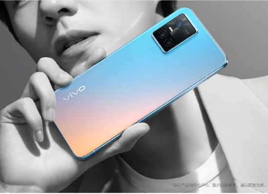 vivo s10代言人公布:刘昊然 蔡徐坤 lisa,官方这个细节满分