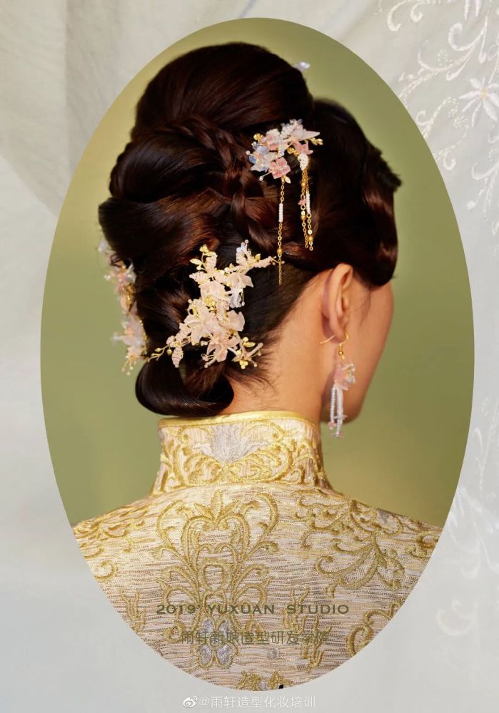 中式新娘造型,准新娘的婚礼发型