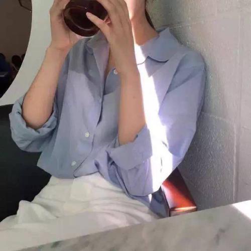 "快换上超级隐蔽的情头"