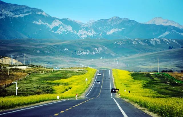新疆最美公路独库公路到底美在哪里