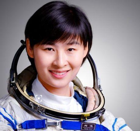 中国首位女航天员刘洋结婚8年未生子出征前为丈夫留2条遗言