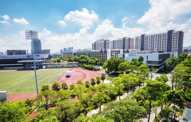 厦门工学院和湖南涉外经济学院怎么选择?