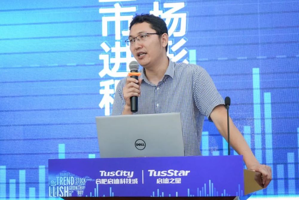 张一章指出,近期,省委省政府决定在全省开展万家企业