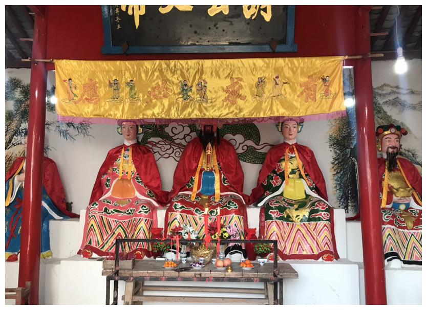 老家金华兰溪农村小庙住了一堆神仙看看都有谁