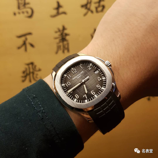 最不入门的入门款,百达翡丽基础腕表的巅峰,除了手雷还有谁