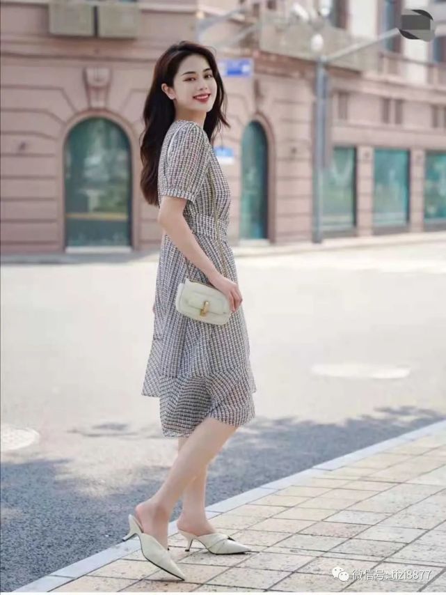 女人穿什么衣服有气质有女人味