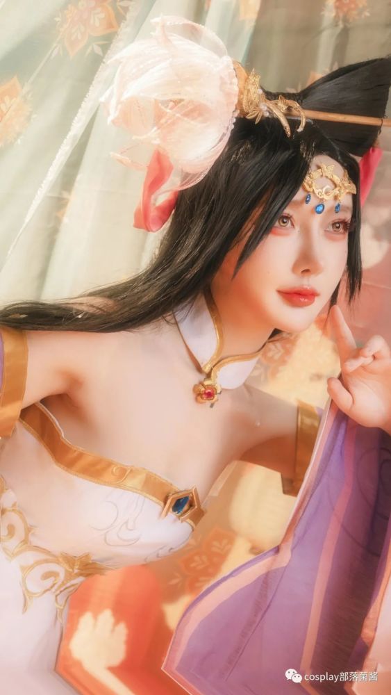 cos:王者荣耀貂蝉cos正片@阿洛洛,妾身为你舞一曲