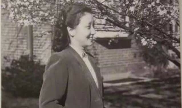 她是钱学森之妻,是我国女高音歌唱家,学生是李双江,一生传奇
