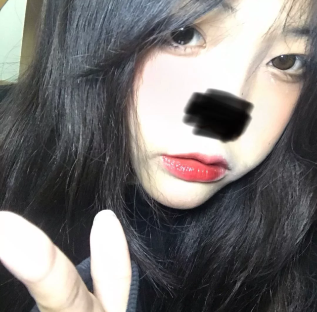 ins微微丧女头