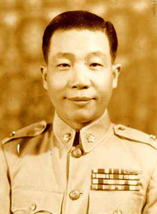 彭孟缉 湖北武昌人,字明熙,陆军一级上将.