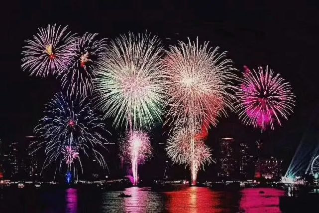 浪漫夏日,一场盛世烟花秀在这里绽放!还有福利相送