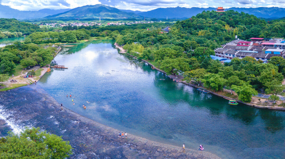 资江漂流都会为你带来更多的惊喜5途中加油没有问题高速路上每隔4050