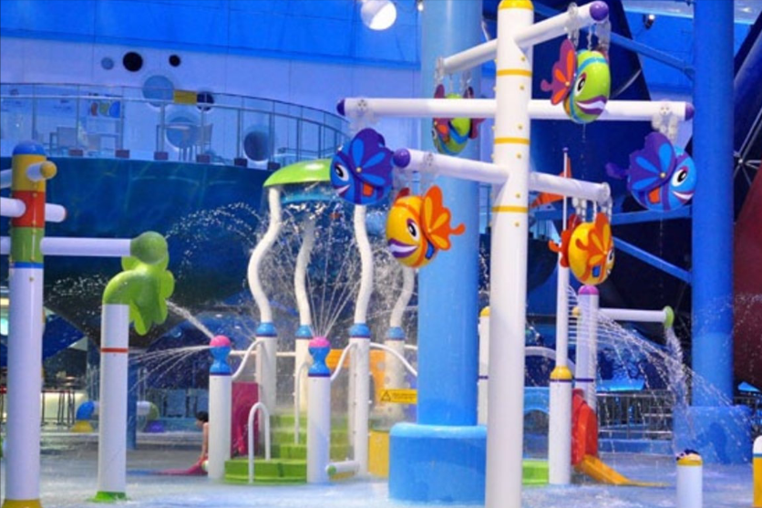 亚洲最大的室内主题水上乐园,就在北京,占地面积约2万