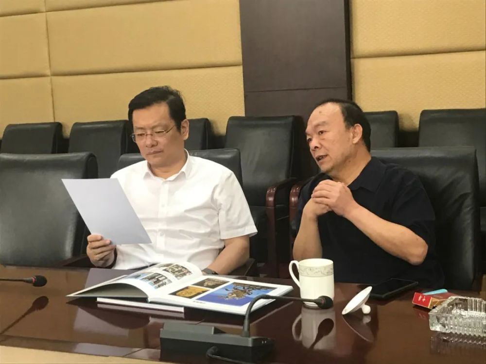 中宣部文艺局局长诸迪,省吕岩松部长,市王志峰部长在宇达现场指导宝鼎