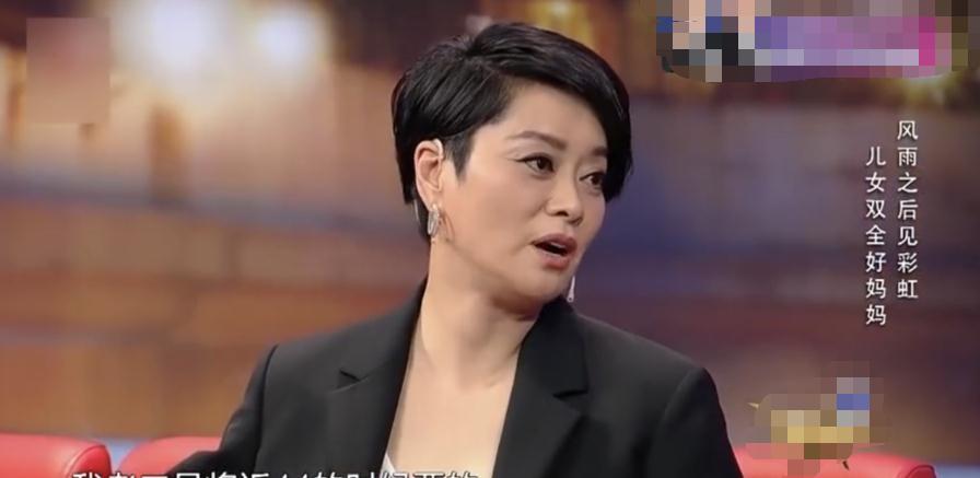 毛阿敏女儿与袁泉演母女!04年出生现成清秀大美女,侧颜撞脸娜扎