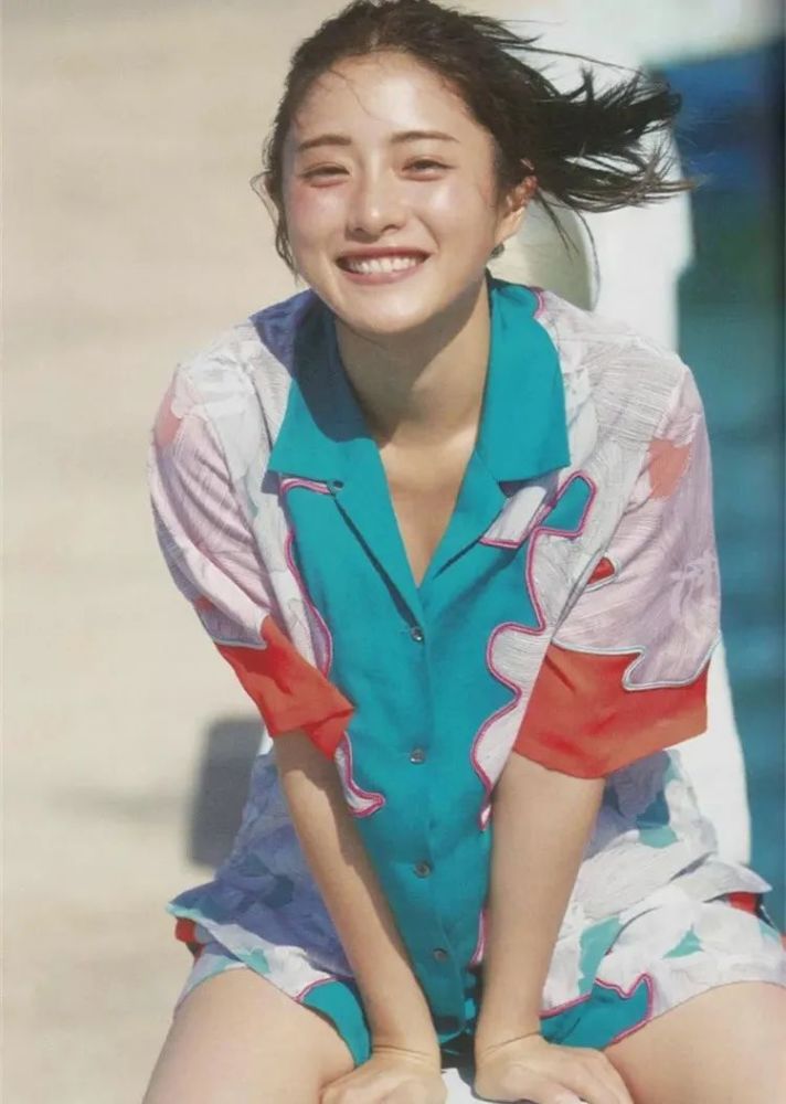 "治愈系"女孩的微笑魔法