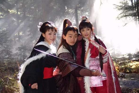 郭靖夫妇殉城后,郭襄出家峨眉,郭破虏出家少林,郭芙下落如何?