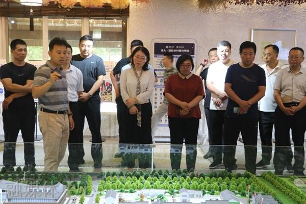 杨孟珠带队赴高陵考察学习农村"三变"改革发展新型农村集体经济工作